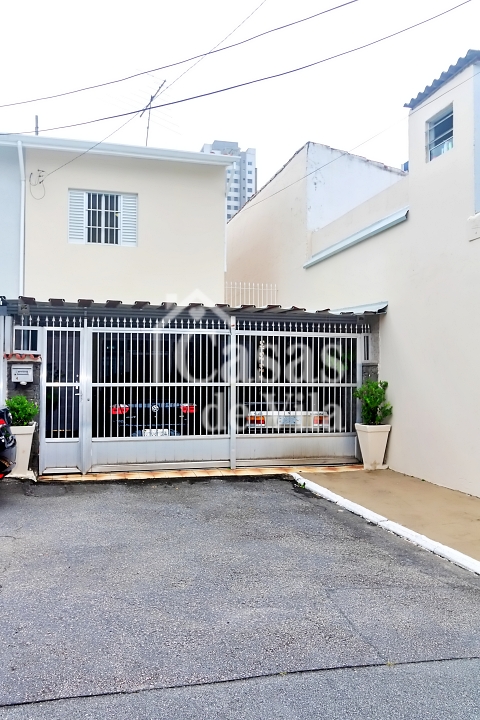 Casa de vila confortável para venda! - Na Chácara Santo Antônio!