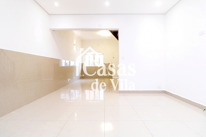 Casa de vila reformada para venda! - Excelente localização! Em Moema!