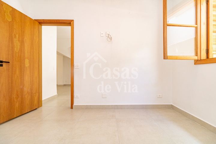 Casa de vila térrea e reformada! - Para venda no Jardim Paulista!