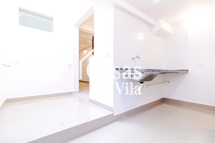 Casa de vila reformada para venda! - Excelente localização! Em Moema!