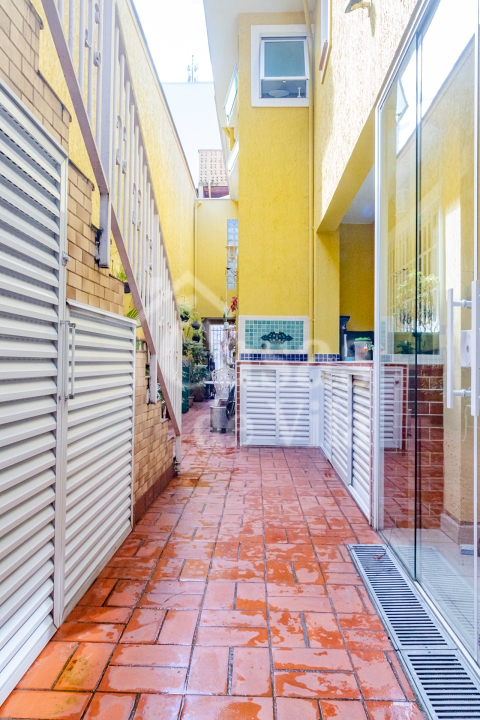 Casa de vila toda reformada! - Na Barra Funda!