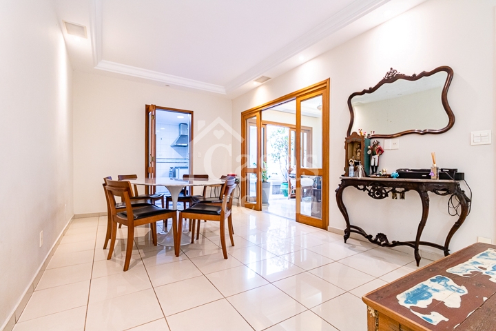 Bela opção de casa de vila para venda! - Na Chácara Santo Antônio!