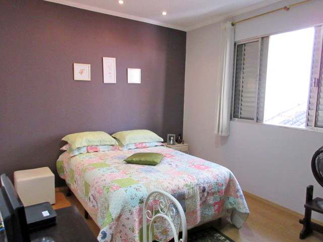 Casa de vila para venda! - No Jardim Hípico!