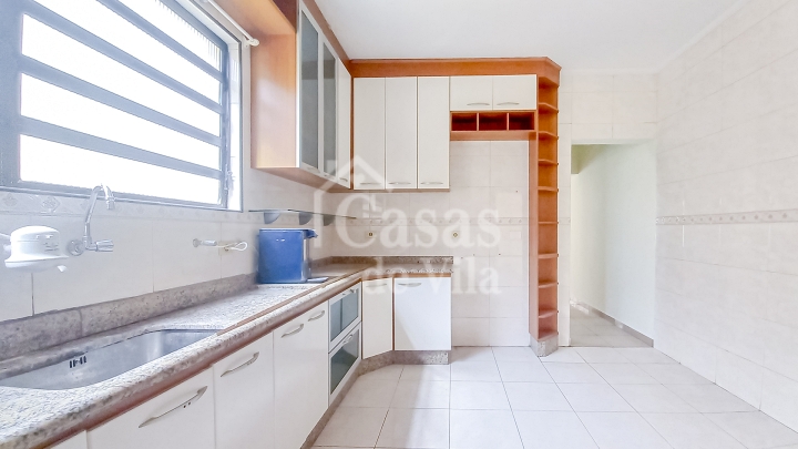 Casa de vila reformada para locação! - Em uma vila super bem localizada na Vila Nova Conceição | Itaim!