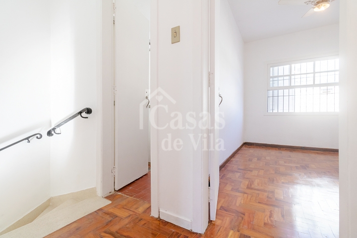Casa de Vila a venda na Chácara Santo Antônio - Excelente localização!