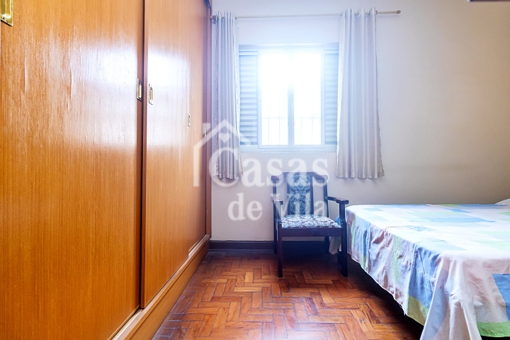 Casa de vila confortável para venda! - Na Chácara Santo Antônio!
