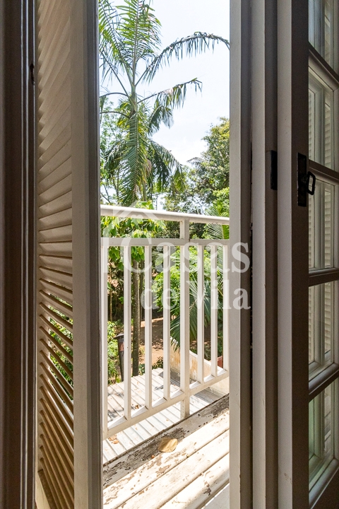 Casa de vila reformada para compra! - No Jardim Hípico!