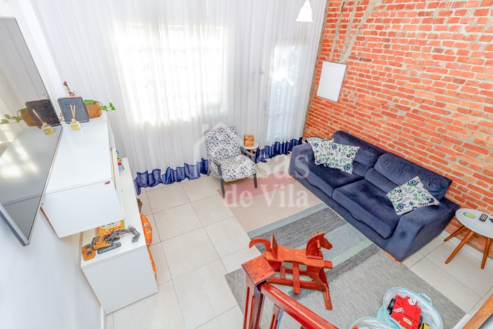 Graciosa casa de vila para venda! - Na Casa Verde!