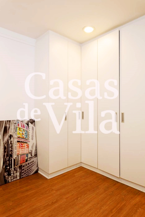 Casa de vila toda reformada para venda! - No Planalto Paulista! 