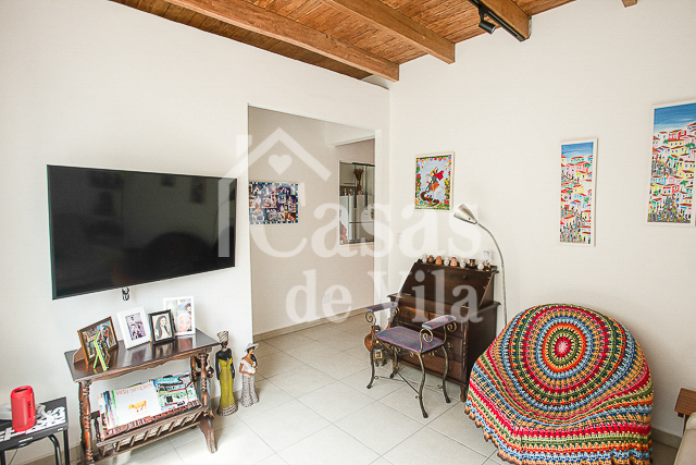Casa de vila graciosa para venda! - Na Lapa!