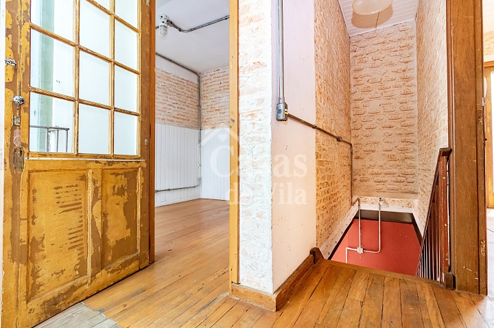 Casa de vila para venda! - Estilosa e agradável!