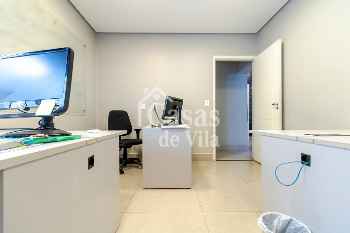 Casa de vila para venda ou locação! - No Cambuci! Configurada atualmente como escritório!