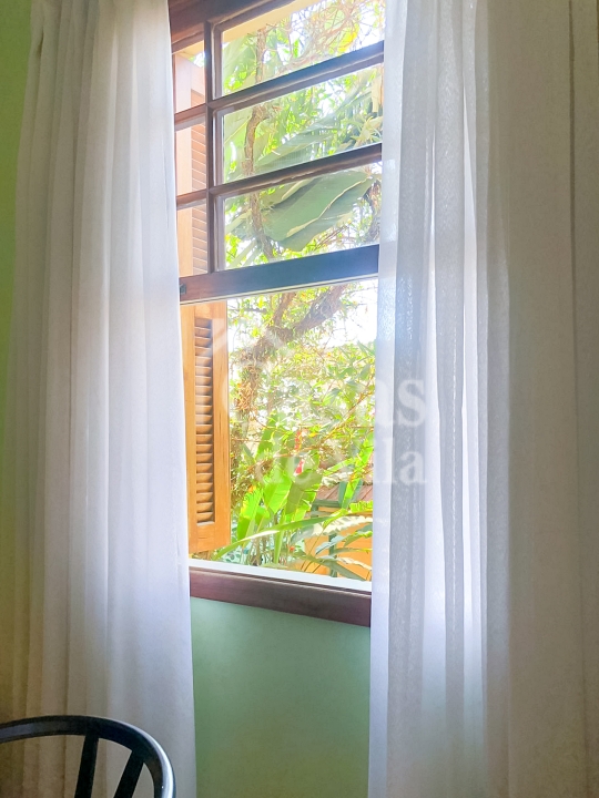 Bela casa de vila para venda! - Numa vila sensacional no Paraíso!