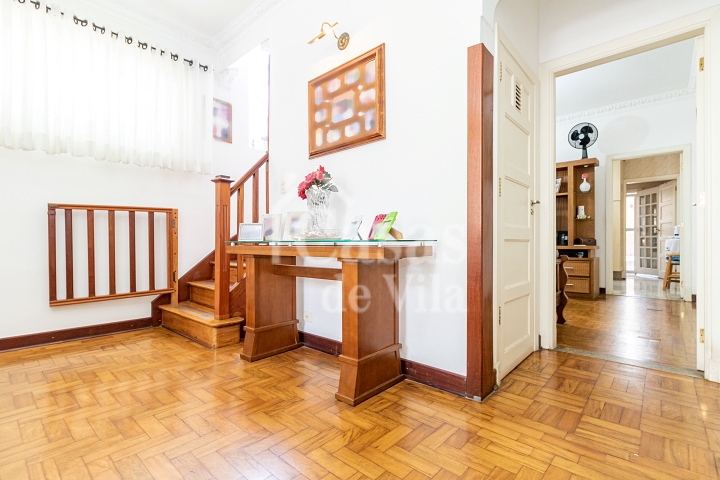 Casa de vila conservada para venda! - No Cambuci, próxima ao Parque da Aclimação!
