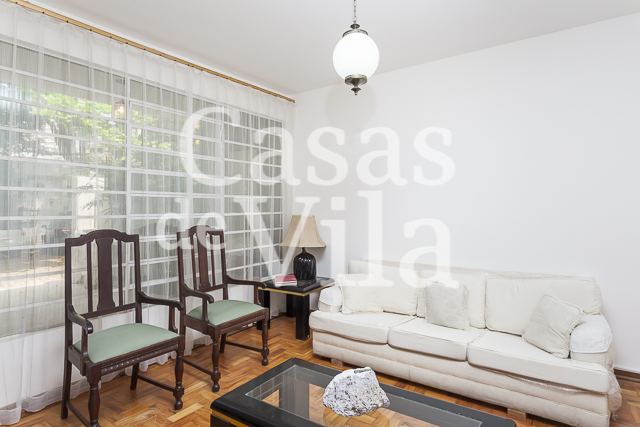 Casa de vila para venda na Vila Olímpia! - Numa vilinha bem arborizada!