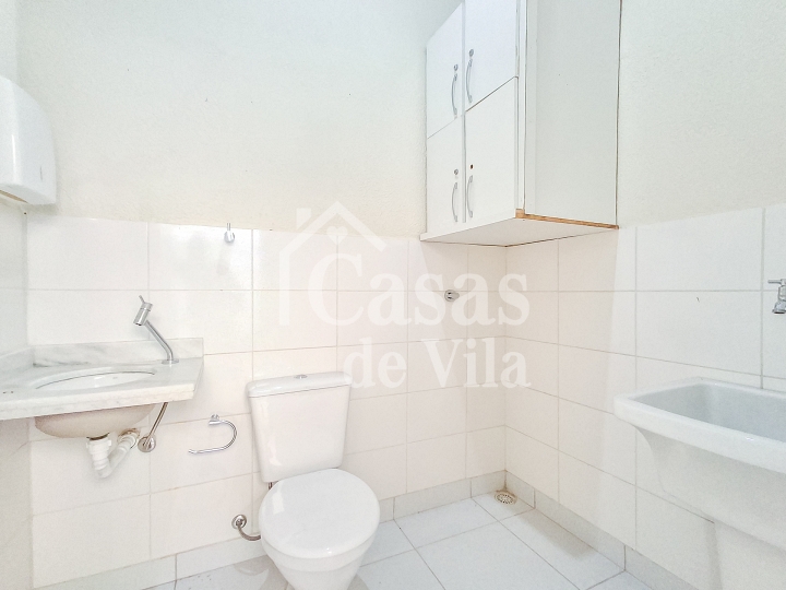 Casa de vila térrea para locação comercial! - Chácara Flora! Excelente localização!