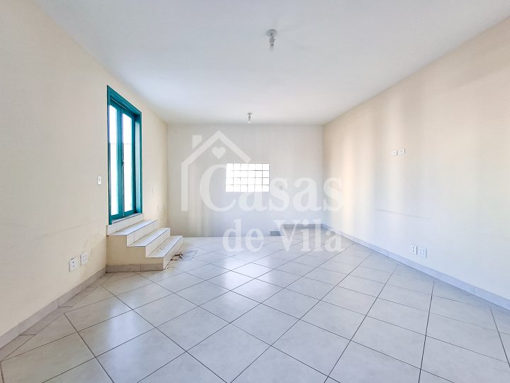 Casa de vila para locação comercial! - Ótima localização na Chácara Flora