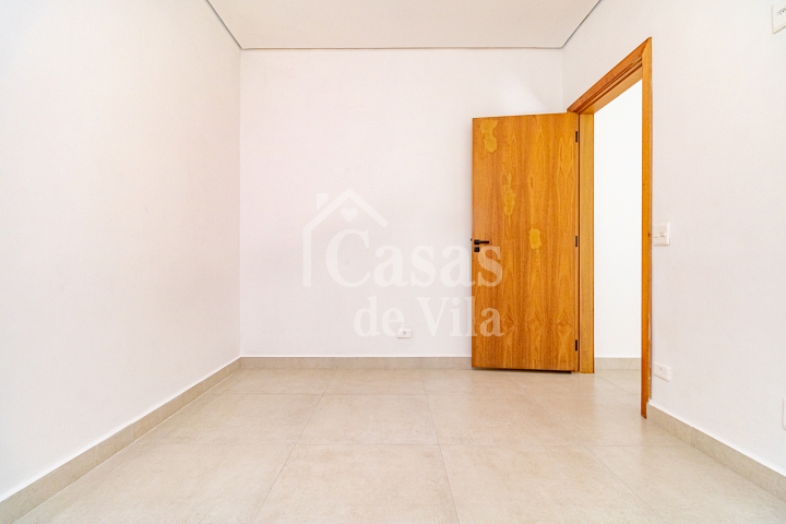 Casa de vila térrea e reformada! - Para venda no Jardim Paulista!
