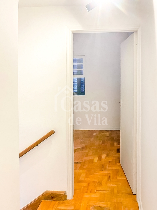 Casa de vila para locação! - Na Vila Olímpia!