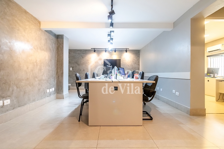 Casa de vila para venda ou locação! - No Cambuci! Configurada atualmente como escritório!