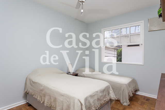 Casa de vila para venda na Vila Olímpia! - Numa vilinha bem arborizada!