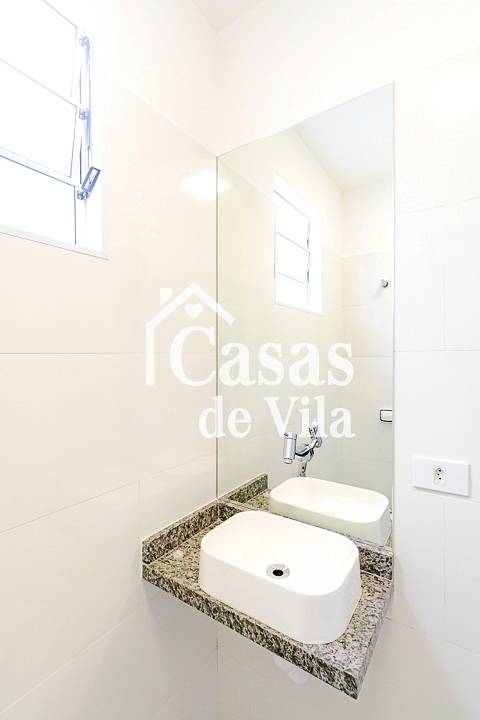 Casa de vila reformada para venda! - Excelente localização! Em Moema!