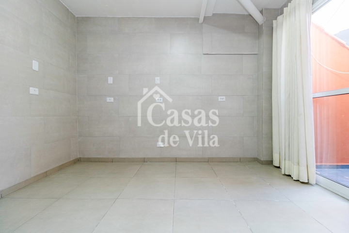 Casa de vila para venda! - No Brooklin! Excelente localização!