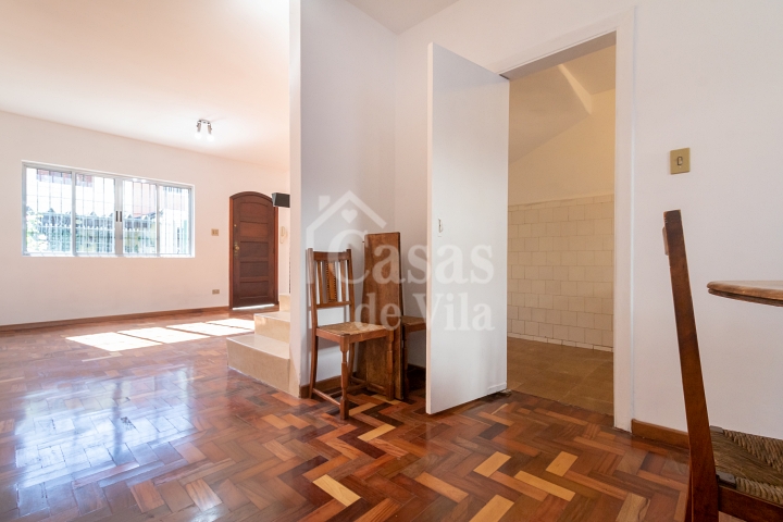 Casa de Vila a venda na Chácara Santo Antônio - Excelente localização!