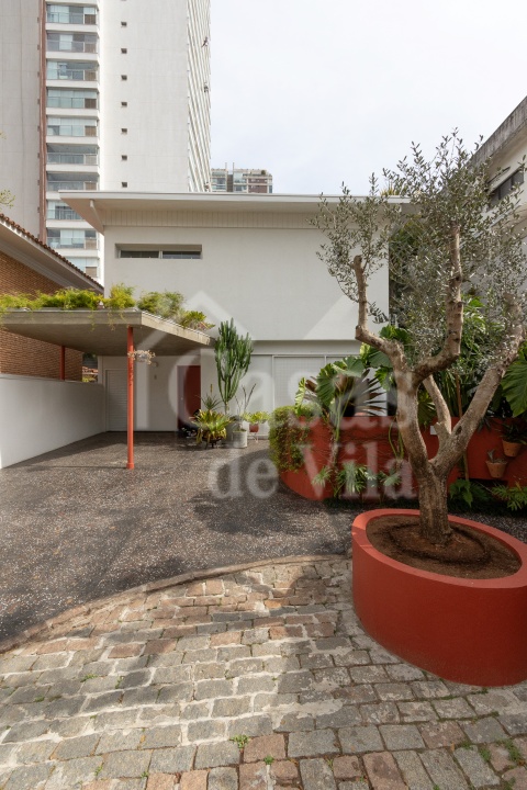 Linda casa de vila para venda! No Brooklin! - Muito agradável e pra lá de diferenciada!