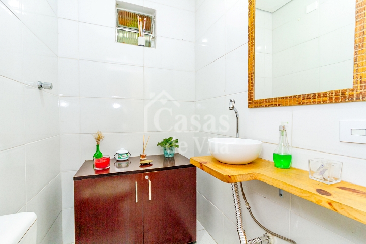 Graciosa casa de vila para venda! - Na Casa Verde!