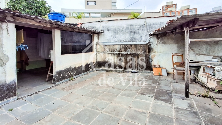 Casa de vila espaçosa para venda! - Na Vila Mariana!