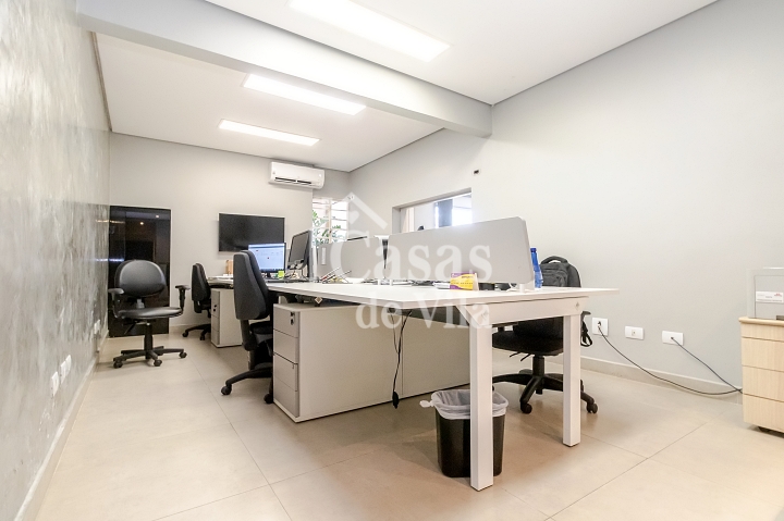 Casa de vila para venda ou locação! - No Cambuci! Configurada atualmente como escritório!