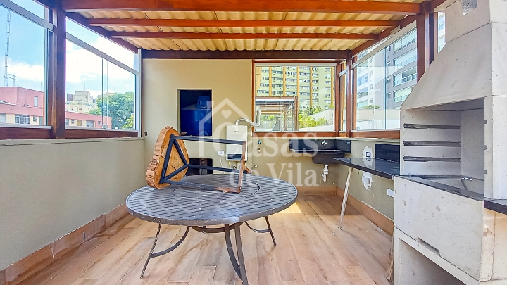 Casa de vila nova para locação! - Na Vila Mariana!