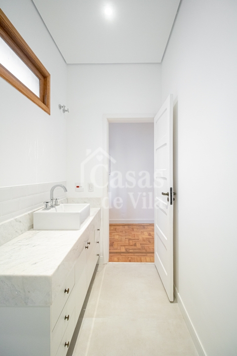 Toda reformada! Para venda ou locação! - Um sonho de casa de vila na Bela Vista!