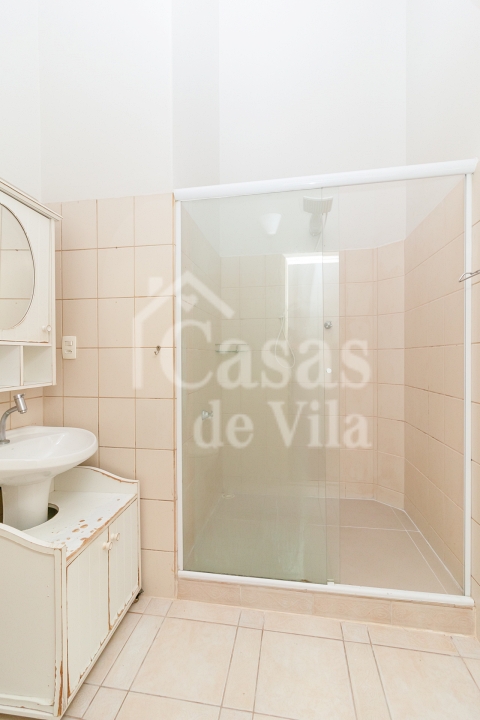 Casa de vila charmosa para venda! - Essa fica no tão sonhado Jardim Hípico!