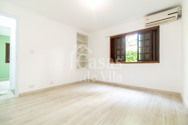 Casa de vila para venda! Um charme! - Na Vila Mariana!