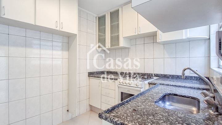 Casa de vila para locação! - Ótima localização! Na Vila Olímpia!