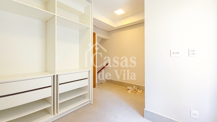 Casa de vila nova para locação! - Na Vila Mariana!