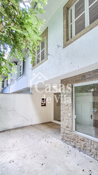Casa de vila para locação! - Ótima localização! Na Vila Olímpia!