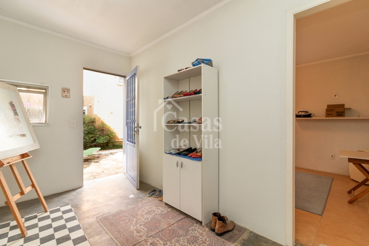 Uma casa de vila espaçosa e encantadora! - No Brooklin! Para venda!