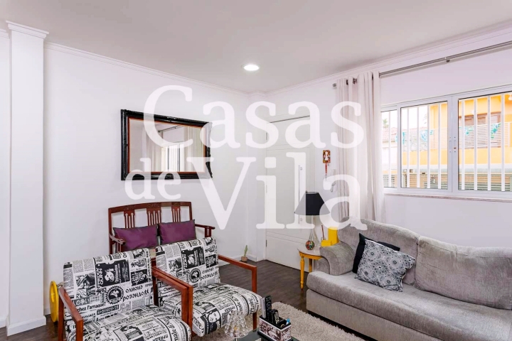 Casa de vila toda reformada para venda! - No Planalto Paulista! 