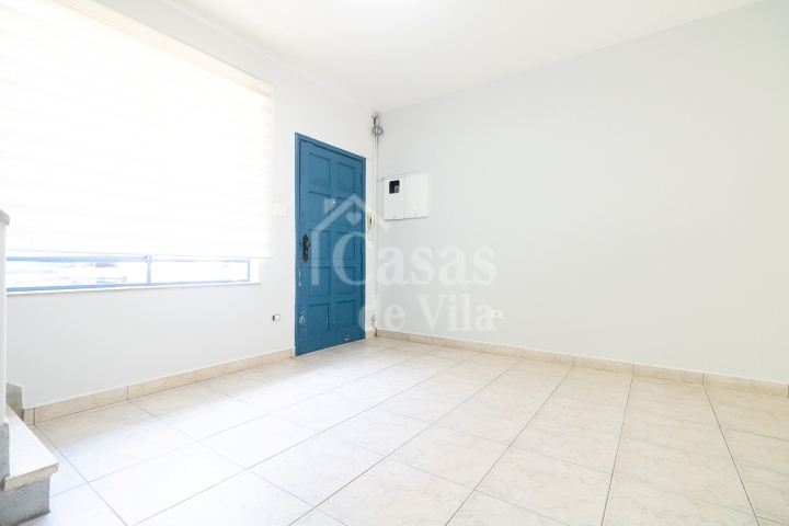 Uma graciosa casa de vila para venda! - Na Vila Olímpia! Ótima localização!