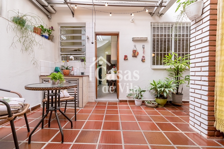 Casa de vila charmosa para venda! - No Itaim Bibi! Excelente localização!