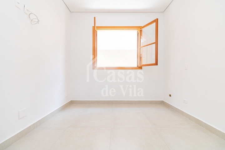 Casa de vila térrea e reformada! - Para venda no Jardim Paulista!