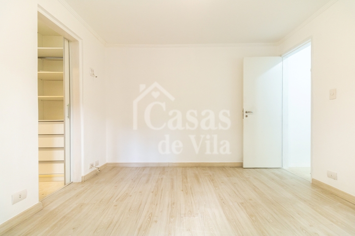 Casa de vila para venda! Um charme! - Na Vila Mariana!