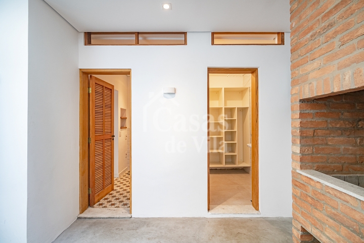 Toda reformada! Para venda ou locação! - Um sonho de casa de vila na Bela Vista!