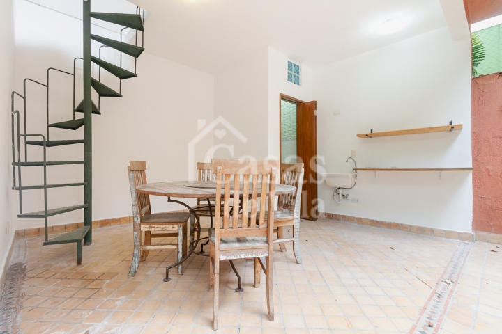 Casa de vila para venda! Um charme! - Na Vila Mariana!