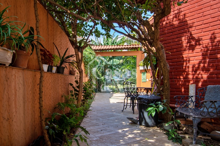Casa de vila térrea para venda! - Na Vila Clementino!