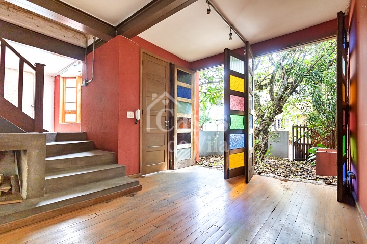 Casa de vila para venda! - Estilosa e agradável!