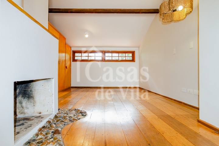 Casa de vila aconchegante para venda! - Na Vila Olímpia!
